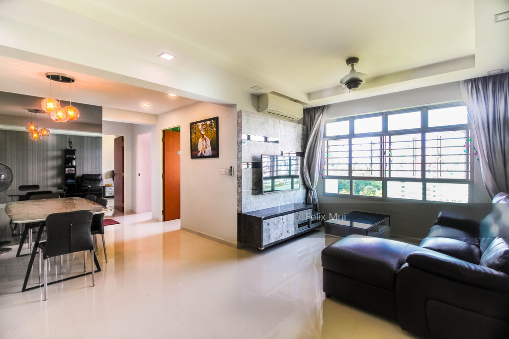 Yishun Street 41 thumbnail photo